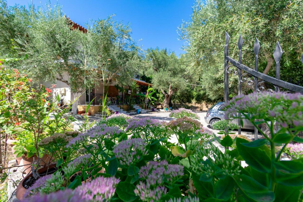 Studios Anna Keri ภายนอก รูปภาพ