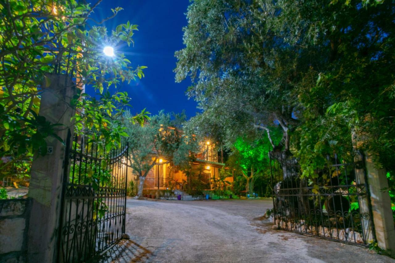 Studios Anna Keri ภายนอก รูปภาพ